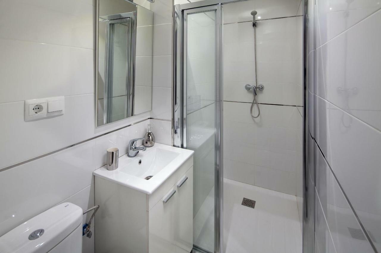 Wanderlust Malaga Apartamentos 1 Buitenkant foto